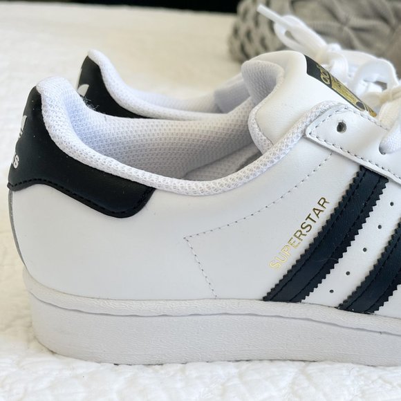 ADIDAS Superstar white leather runners - Picture 6 of 14